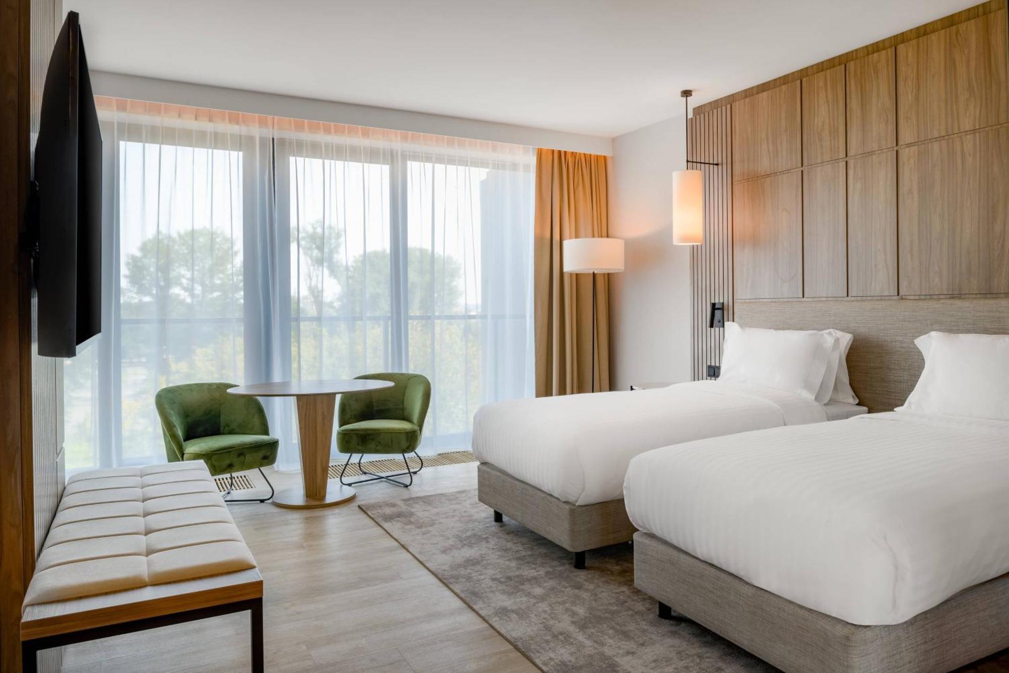 Ac By Marriott Готель 4*