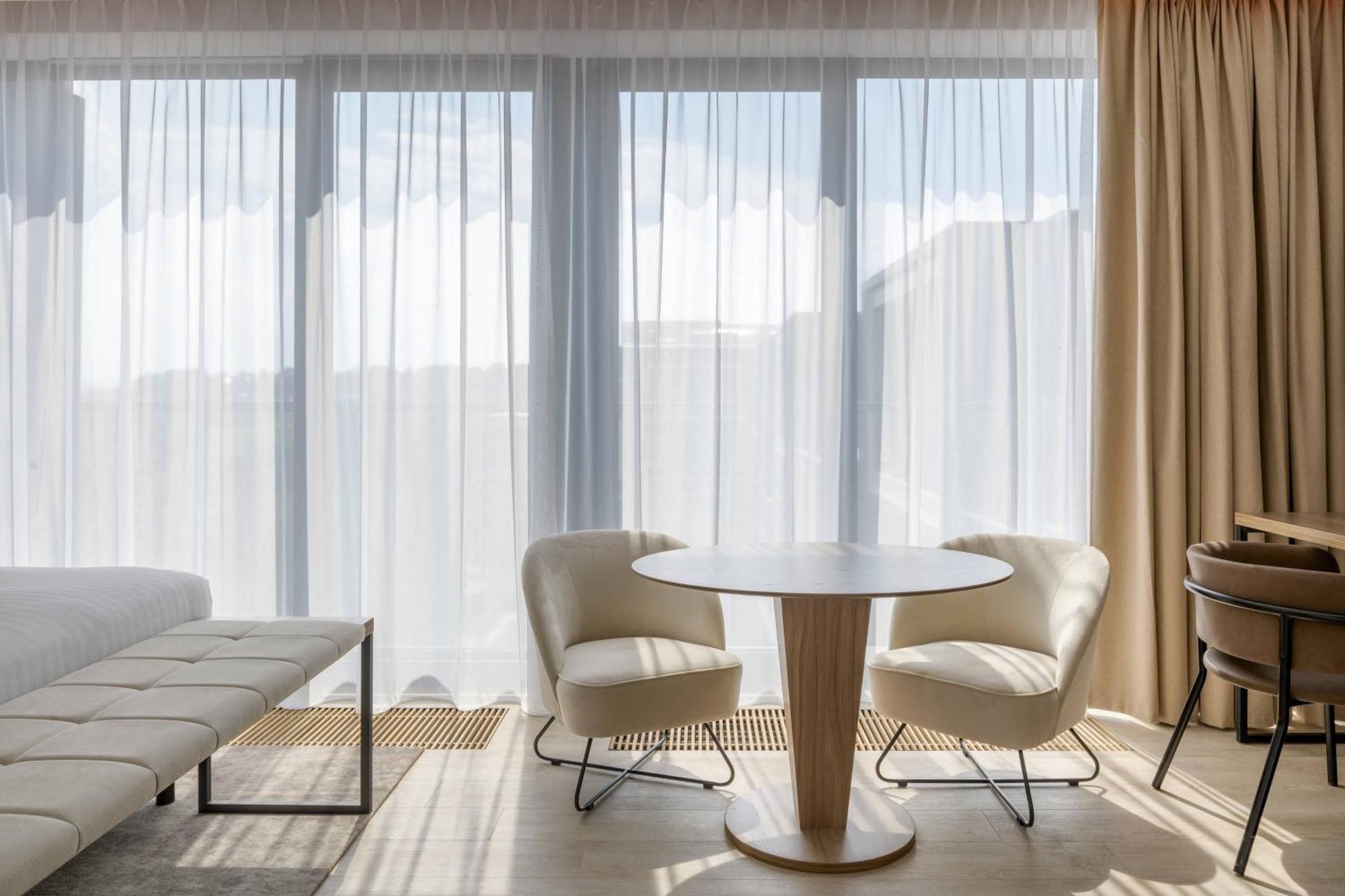 Ac By Marriott Готель 4*